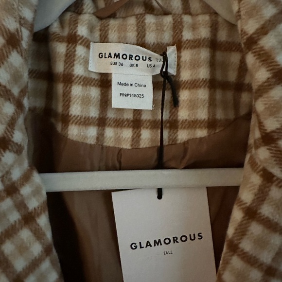 Brand new plaid trench coat size 4 tall - Picture 3 of 3